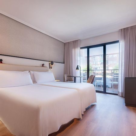 Hotel Madrid Alameda Aeropuerto, Affiliated by Meliá Esterno foto