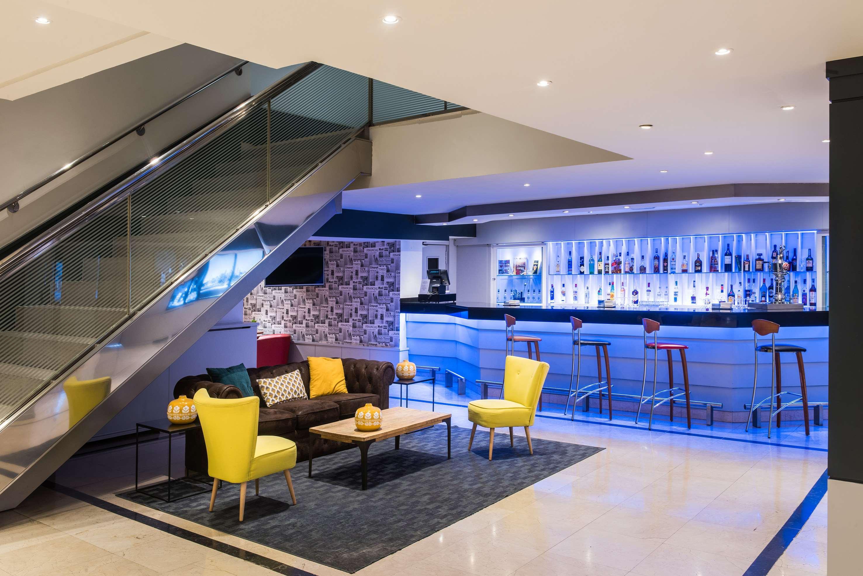 Hotel Madrid Alameda Aeropuerto, Affiliated by Meliá Esterno foto